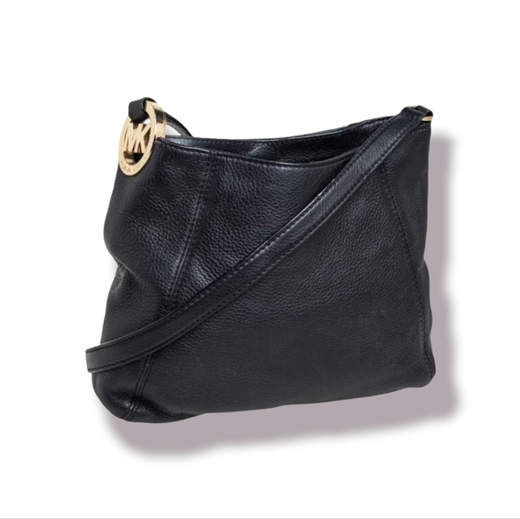 Michael Kors Handbags - Micheal Kors Black Leather Crossbody Bag